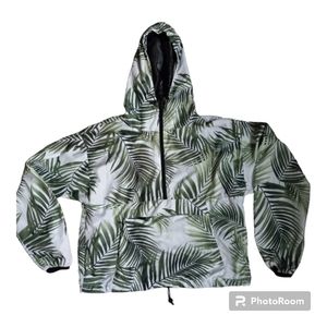 Forever 21, size Medium, Leaf Print Windbreaker Jacket. White and Green